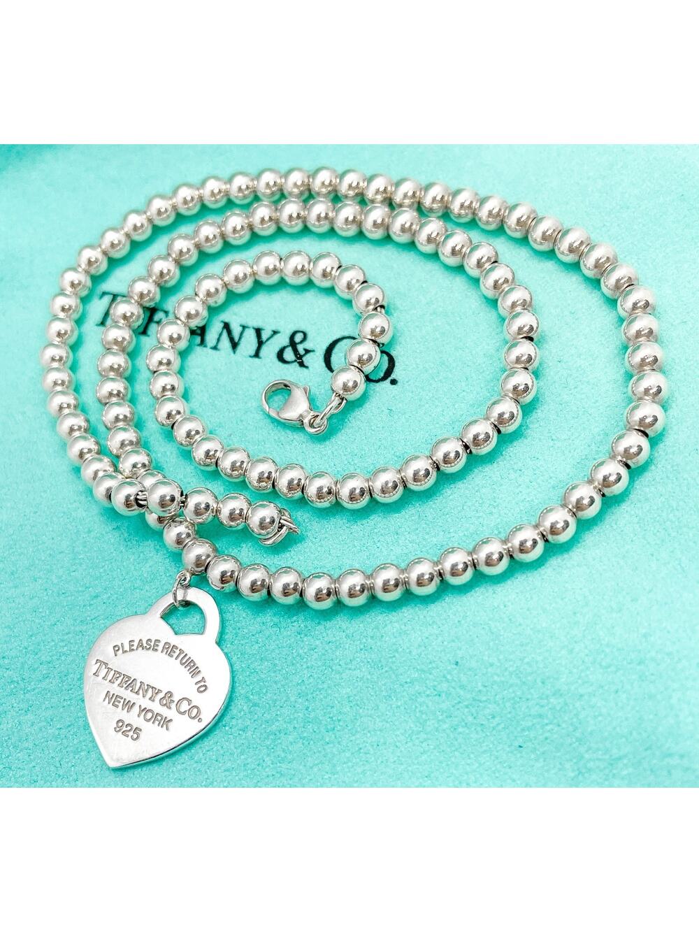 Tiffany & Co. Return to Tiffany Small Heart Pendant Bead Necklace 16" w/ Pouch